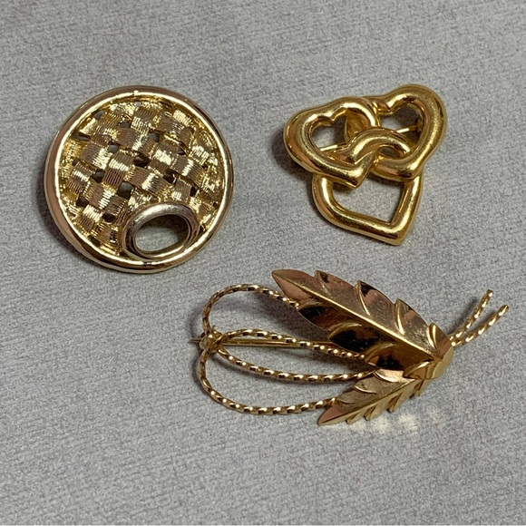 Vintage Designer Gold-Tone Brooch Set - Picture 2 of 8